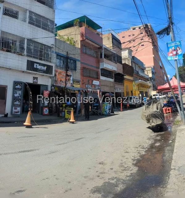 Comercial (Local Comercial) en Alquiler en Catia, Distrito Metropolitano - 12