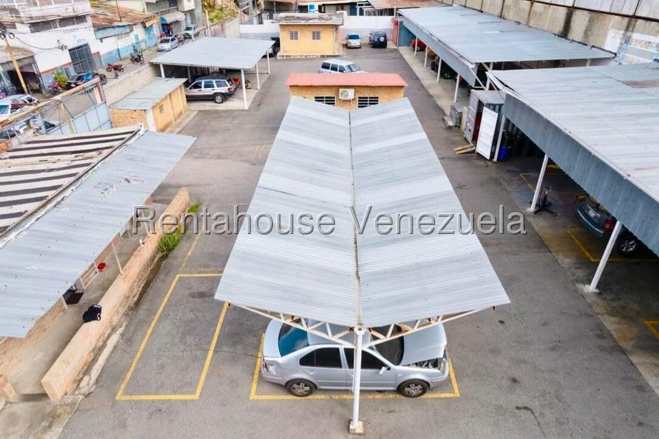Comercial (Local Comercial) en Alquiler en Guaicay, Distrito Metropolitano - 3