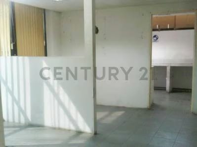 Se vende oficina en Sabana Grande Yep - 6