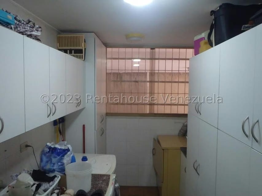 Casa (Multipes Niveles) en Venta en Cumbres de Curumo, Distrito Metropolitano - 12