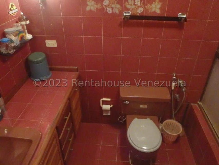 Casa (Multipes Niveles) en Venta en Cumbres de Curumo, Distrito Metropolitano - 15