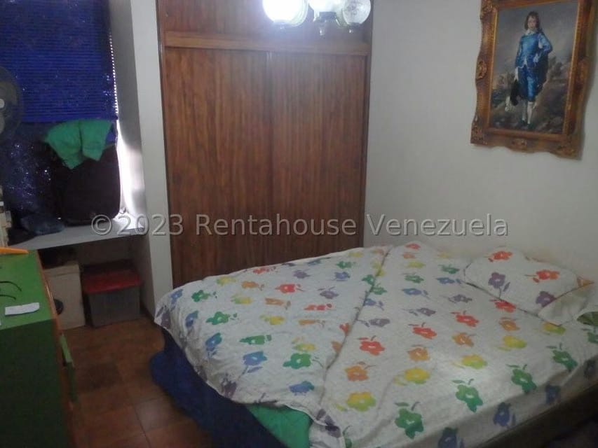 Casa (Multipes Niveles) en Venta en Cumbres de Curumo, Distrito Metropolitano - 16