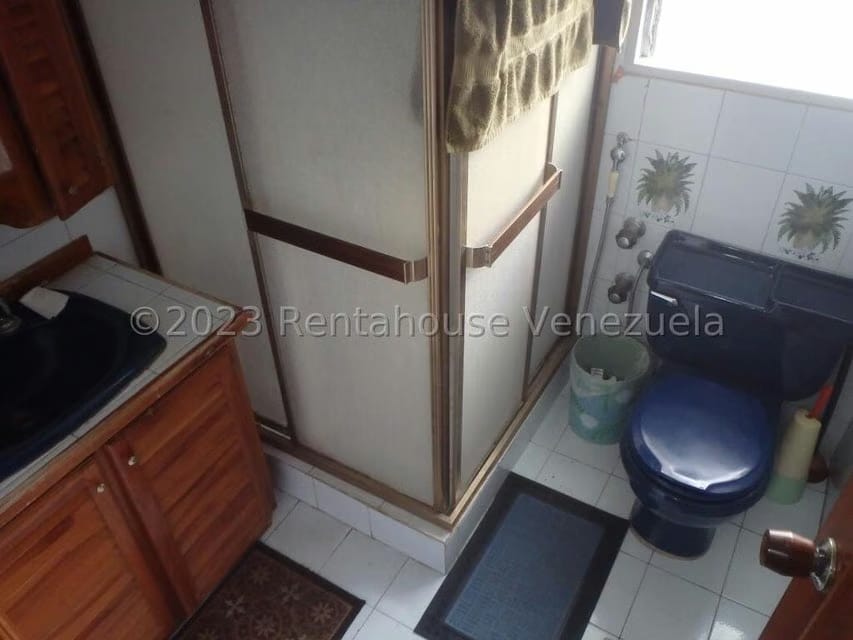 Casa (Multipes Niveles) en Venta en Cumbres de Curumo, Distrito Metropolitano - 18