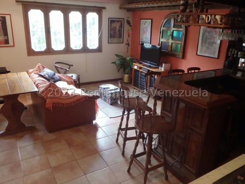 Casa (Multipes Niveles) en Venta en Cumbres de Curumo, Distrito Metropolitano - 22