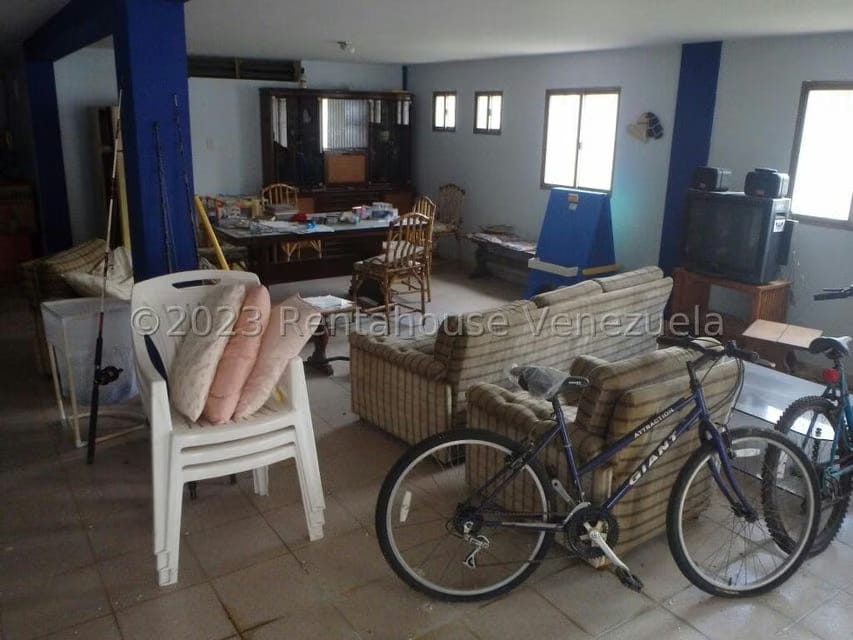 Casa (Multipes Niveles) en Venta en Cumbres de Curumo, Distrito Metropolitano - 58