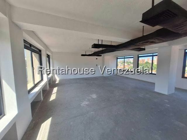 Comercial (Oficina) en Venta en Del Este, Lara - 12