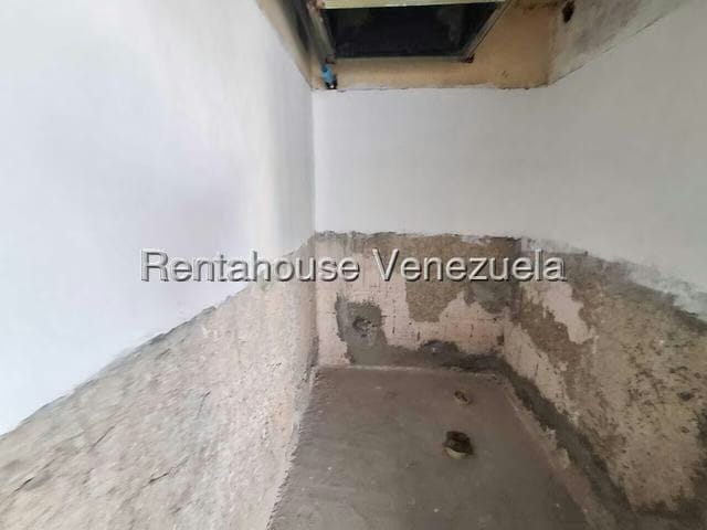 Comercial (Oficina) en Venta en Del Este, Lara - 13