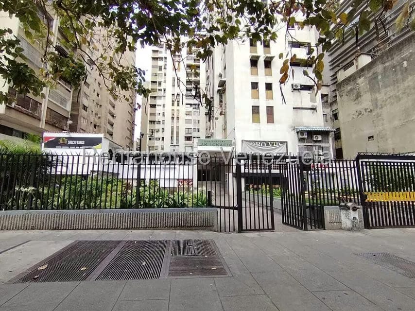 Apartamento (1 Nivel) en Alquiler en Chacao, Distrito Metropolitano - 21