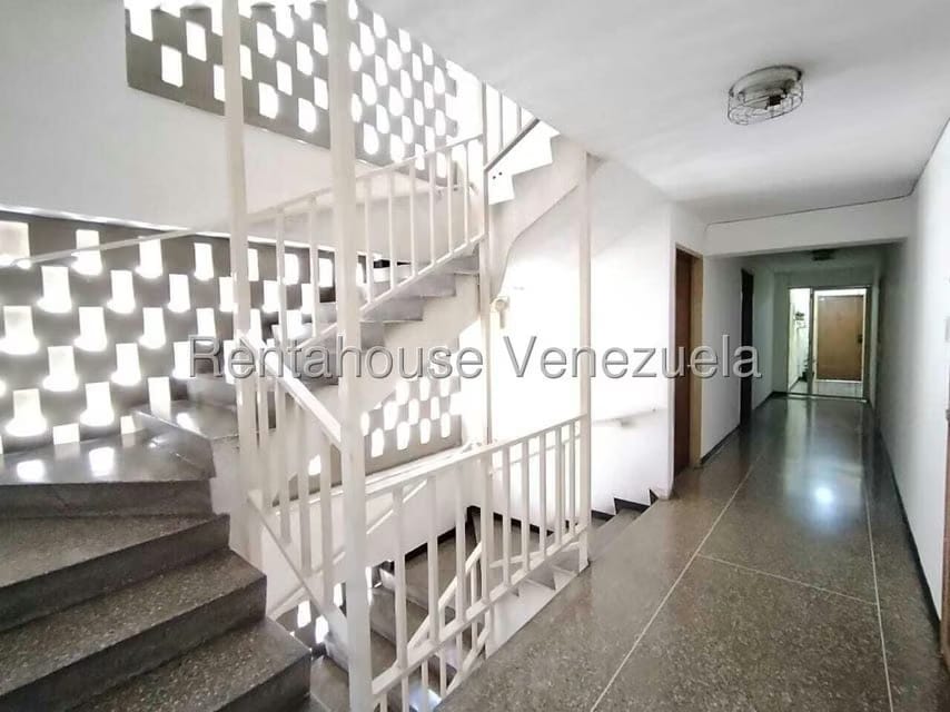 Apartamento (1 Nivel) en Alquiler en Chacao, Distrito Metropolitano - 27