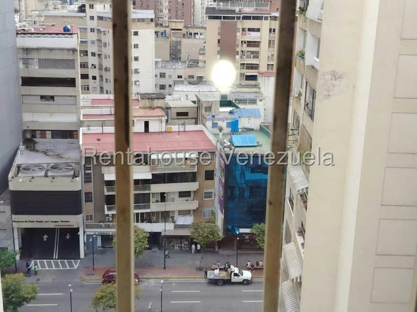 Apartamento (1 Nivel) en Alquiler en Chacao, Distrito Metropolitano - 4