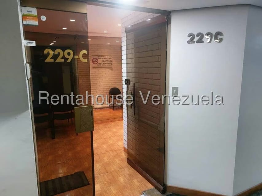 Comercial (Oficina) en Venta en Chuao, Distrito Metropolitano - 2