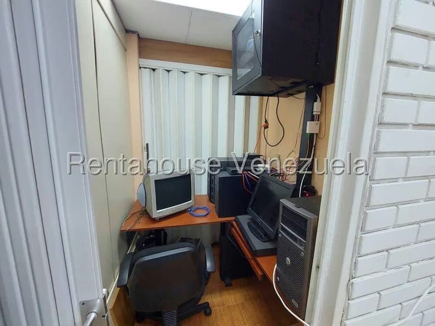 Comercial (Oficina) en Venta en Chuao, Distrito Metropolitano - 9