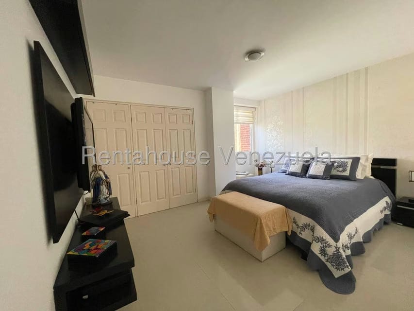 Apartamento (1 Nivel) en Venta en Lomas del Sol, Distrito Metropolitano - 26