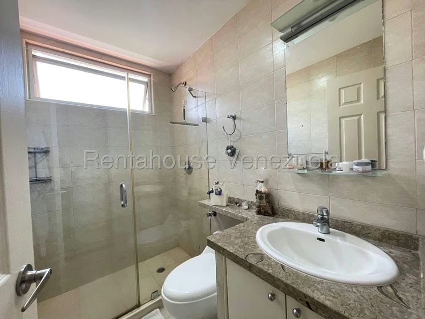 Apartamento (1 Nivel) en Venta en Lomas del Sol, Distrito Metropolitano - 29