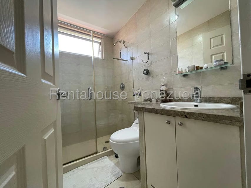 Apartamento (1 Nivel) en Venta en Lomas del Sol, Distrito Metropolitano - 30