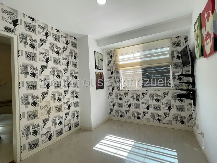 Apartamento (1 Nivel) en Venta en Lomas del Sol, Distrito Metropolitano - 32