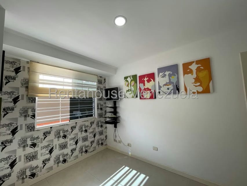 Apartamento (1 Nivel) en Venta en Lomas del Sol, Distrito Metropolitano - 34