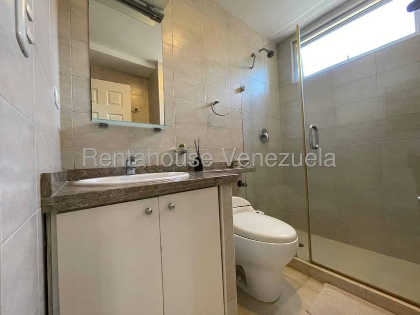 Apartamento (1 Nivel) en Venta en Lomas del Sol, Distrito Metropolitano - 39