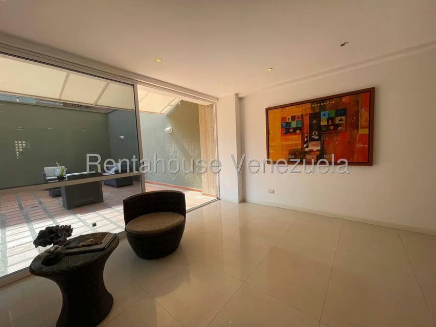 Apartamento (1 Nivel) en Venta en Lomas del Sol, Distrito Metropolitano - 5