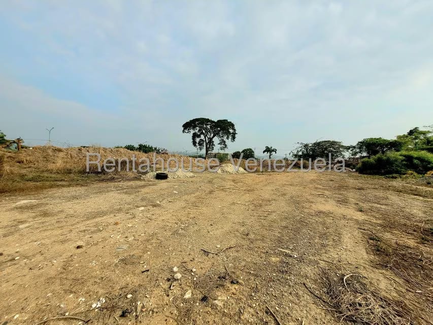 Terreno (Industrial) en Alquiler en Centro, Lara - 2