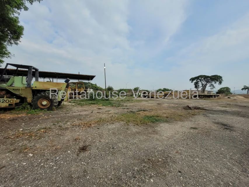 Terreno (Industrial) en Alquiler en Centro, Lara - 16