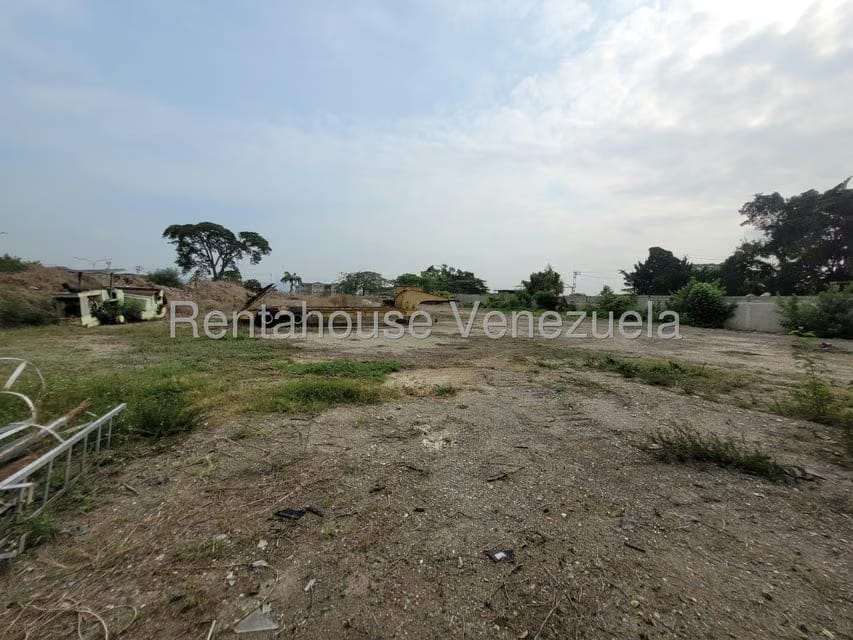 Terreno (Industrial) en Alquiler en Centro, Lara - 23