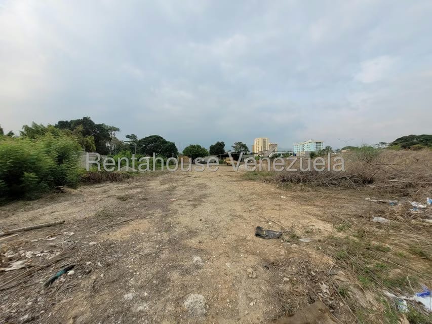 Terreno (Industrial) en Alquiler en Centro, Lara - 6
