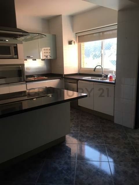 Hermoso, amplio y moderno apartamento. Urb. Miranda - 5