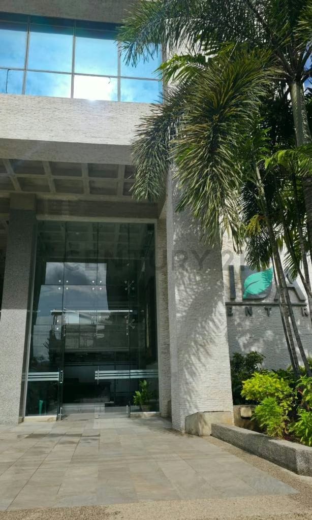 Tu nueva sede en el Edificio Vida Center, Lechería - 2