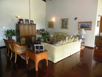 Se vende Casa en en Cerro Verde para remodelar - 9