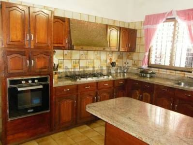 Se vende Casa en en Cerro Verde para remodelar - 10