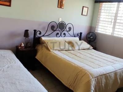 CENTURY 21 Confort Casa en la Urb El Pedregal ideal para remodelar Ubicado e - 6