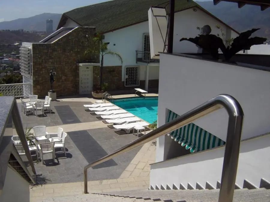 Casa en Venta en Colinas de Los Chaguaramos Caracas - 13