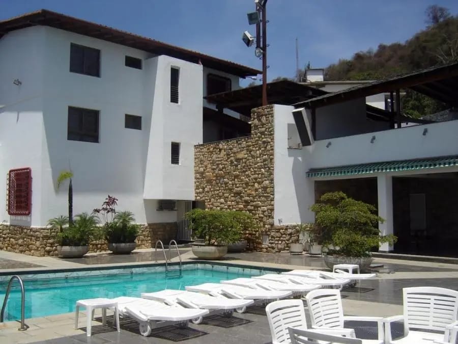 Casa en Venta en Colinas de Los Chaguaramos Caracas - 4