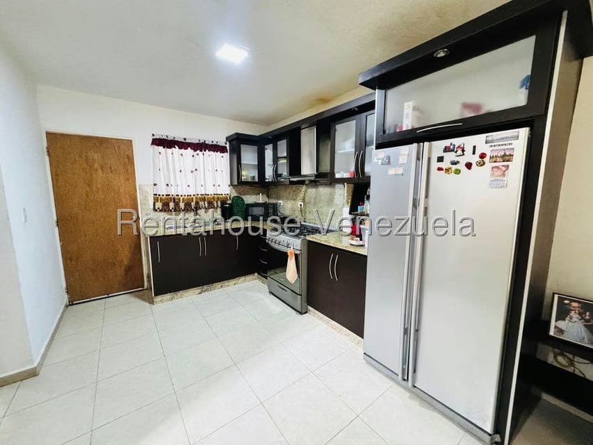 Casa (Duplex) en Venta en Trapiche Villas, Lara - 28