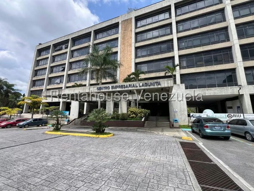 Comercial (Oficina) en Alquiler en La Lagunita Country Club, Distrito Metropolitano