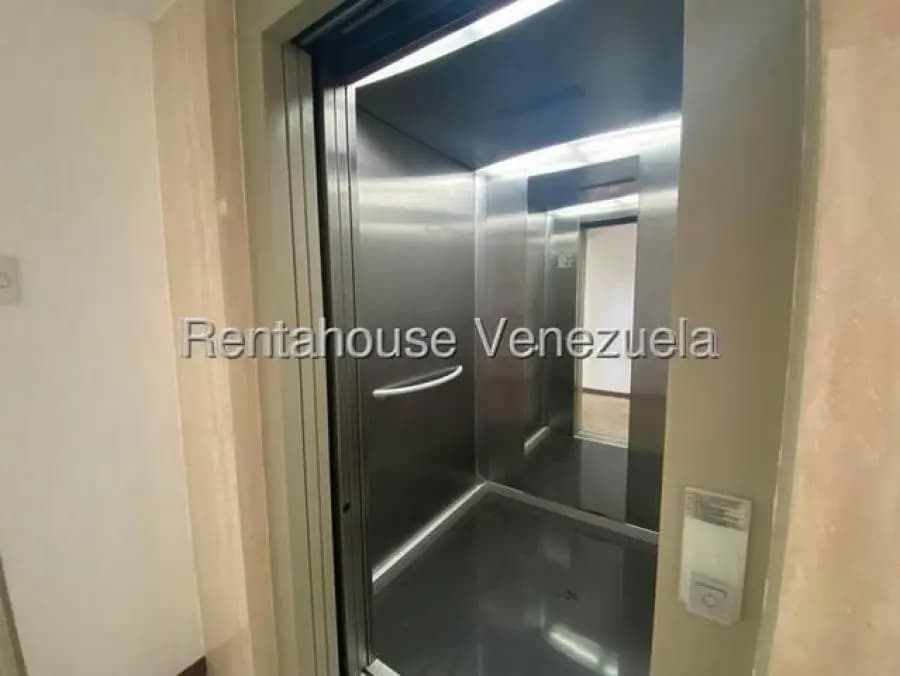 Apartamento en Venta en las acacias Caracas - 9