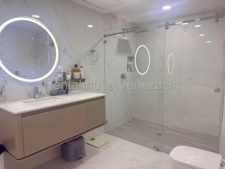 Apartamento (1 Nivel) en Venta en Mirador de Los Campitos I, Distrito Metropolitano - 12