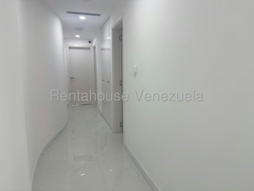 Apartamento (1 Nivel) en Venta en Mirador de Los Campitos I, Distrito Metropolitano - 14