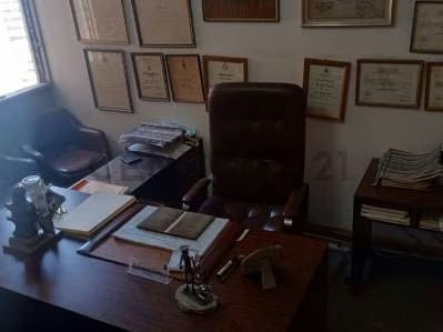 Se Ofrece Oficina en Alquiler Centro de Caracas - 9