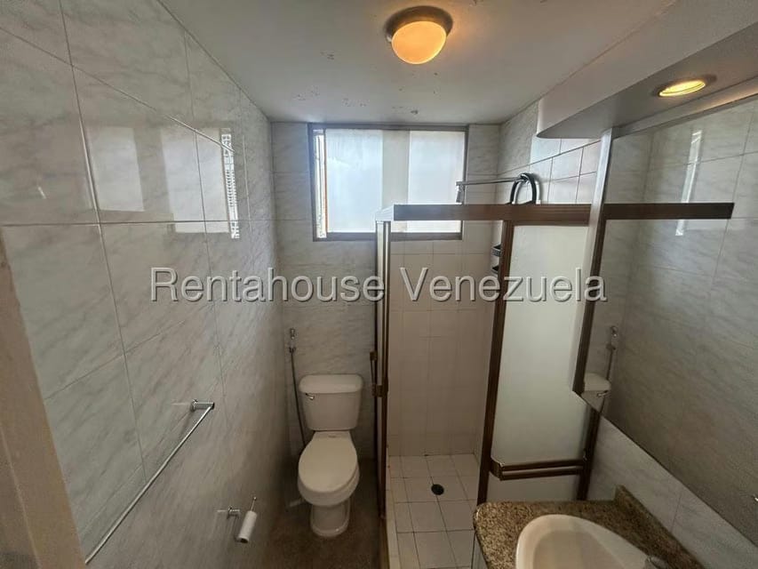 Apartamento (1 Nivel) en Alquiler en San Bernardino, Distrito Metropolitano - 8
