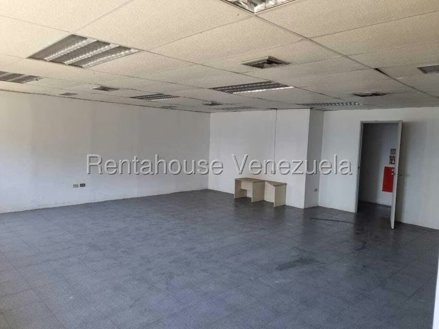 Oficina en Venta en Los Palos Grandes, Distrito Metropolitano - 8