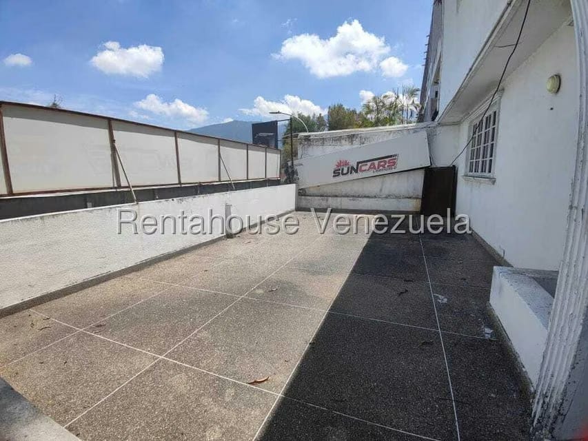 Comercial (Local Comercial) en Alquiler en Santa Monica, Distrito Metropolitano - 15