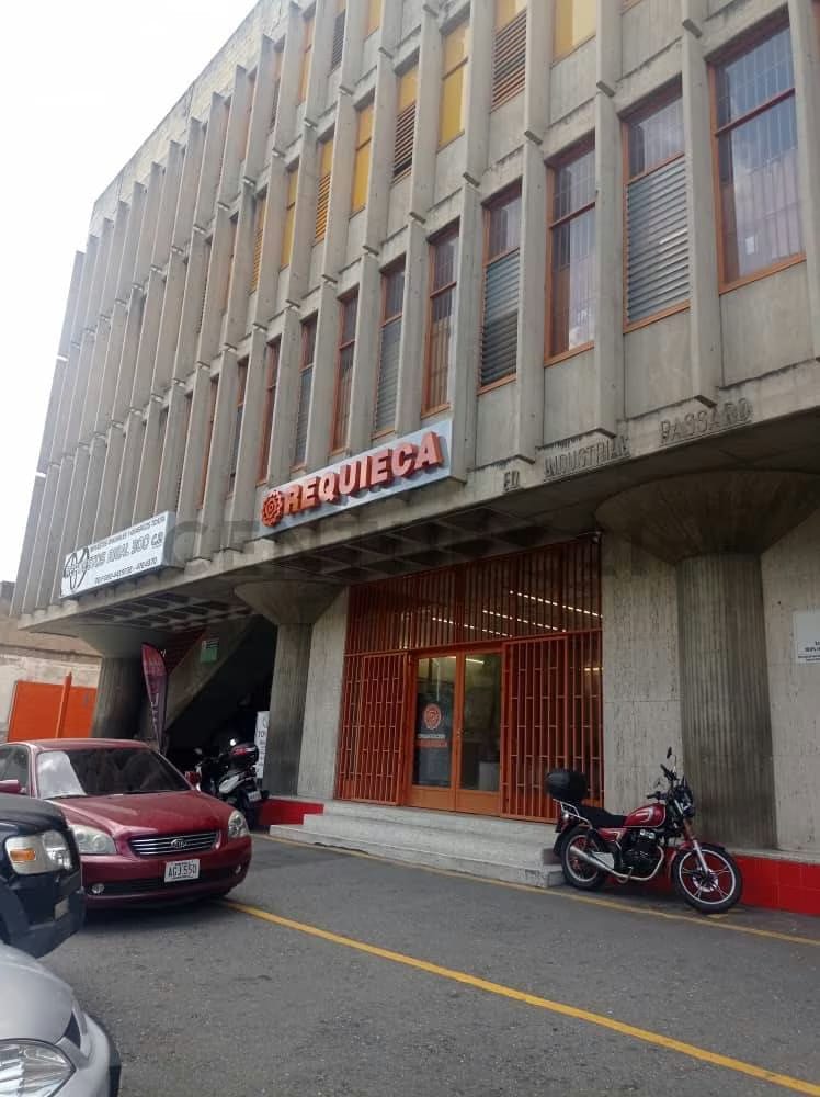 Alquiler Local Industrial La Yaguara - Antimano - 7