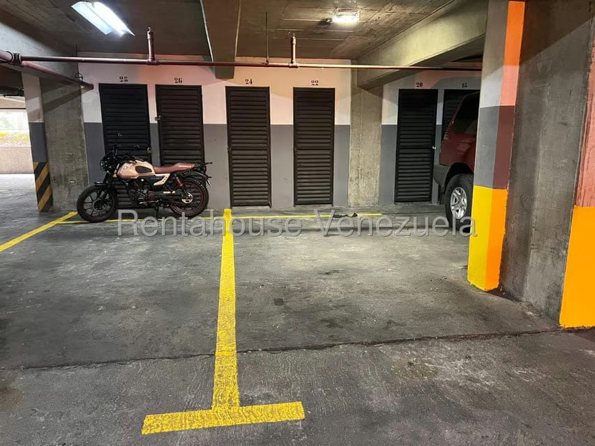 Apartamento (1 Nivel) en Venta en Lomas del Avila, Distrito Metropolitano - 19