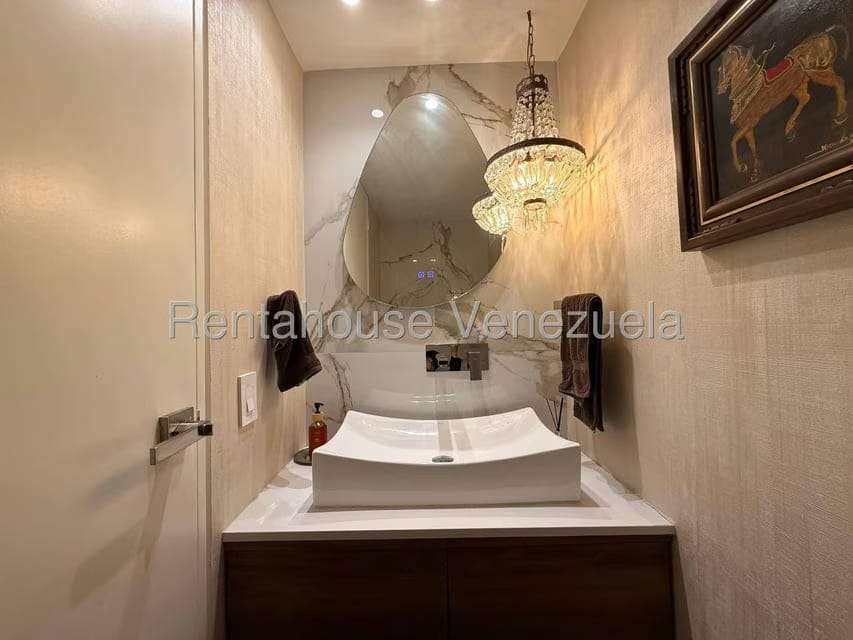 Apartamento (1 Nivel) en Venta en Los Naranjos del Cafetal, Distrito Metropolitano - 12