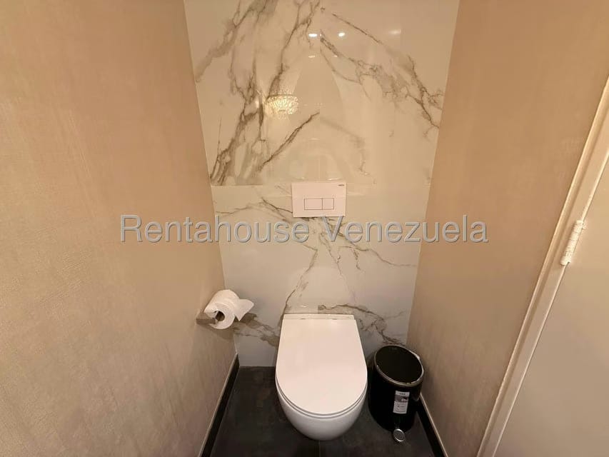 Apartamento (1 Nivel) en Venta en Los Naranjos del Cafetal, Distrito Metropolitano - 13