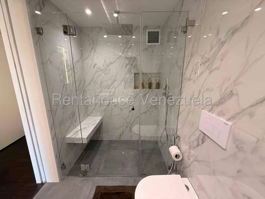 Apartamento (1 Nivel) en Venta en Los Naranjos del Cafetal, Distrito Metropolitano - 27
