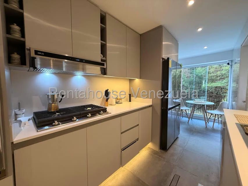 Apartamento (1 Nivel) en Venta en Los Naranjos del Cafetal, Distrito Metropolitano - 32