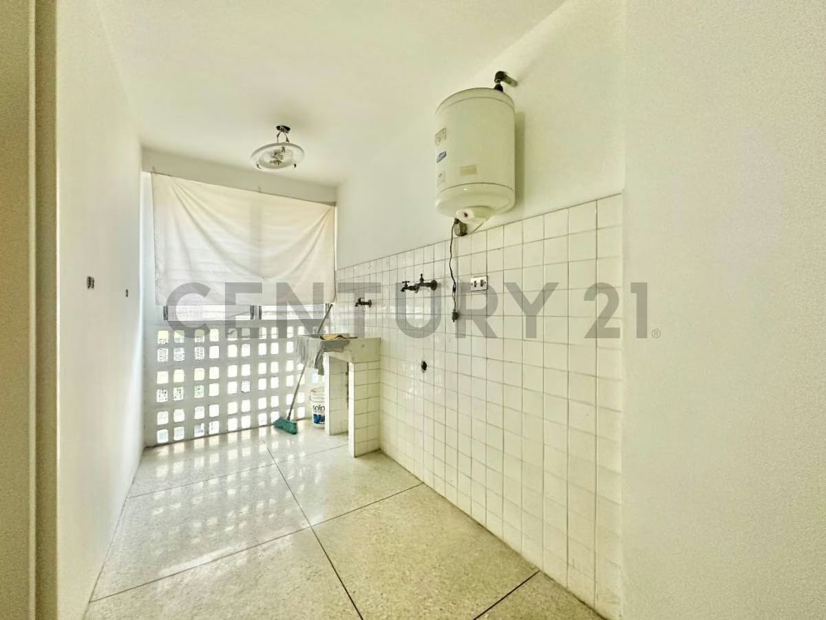 JCC - SE VENDE APARTAMENTO CON ALTO POTENCIAL PARA REMODELAR EN SU TOTALIDAD - 6